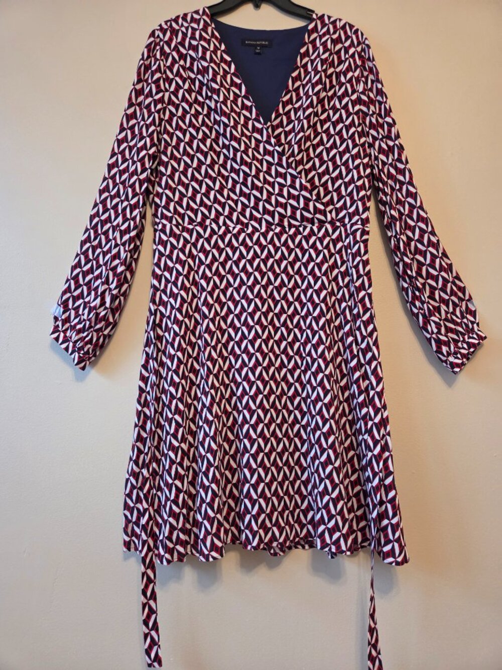 Banana Republic Women's Wrap Dress Size 12 Geo Print Long Sleeve Career Preppy
